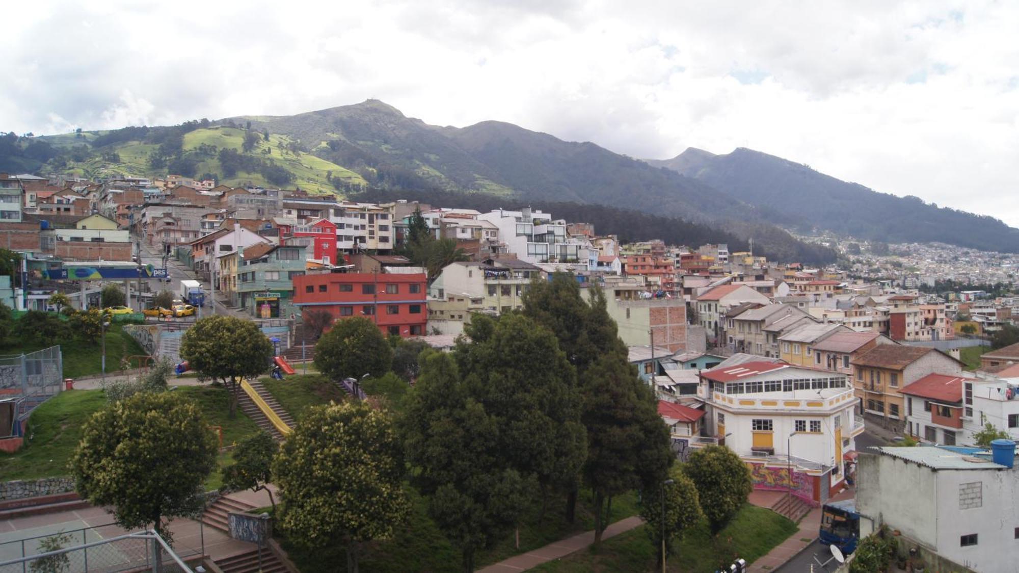 Tin House Quito Hotel Buitenkant foto
